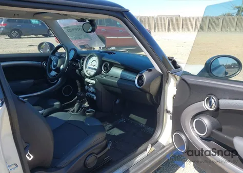 2007 Mini Cooper S from USA, damaged, VIN WMWMF73557TL92267